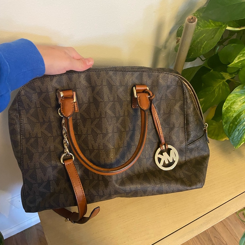 Mk duffle - Picture 2 of 3